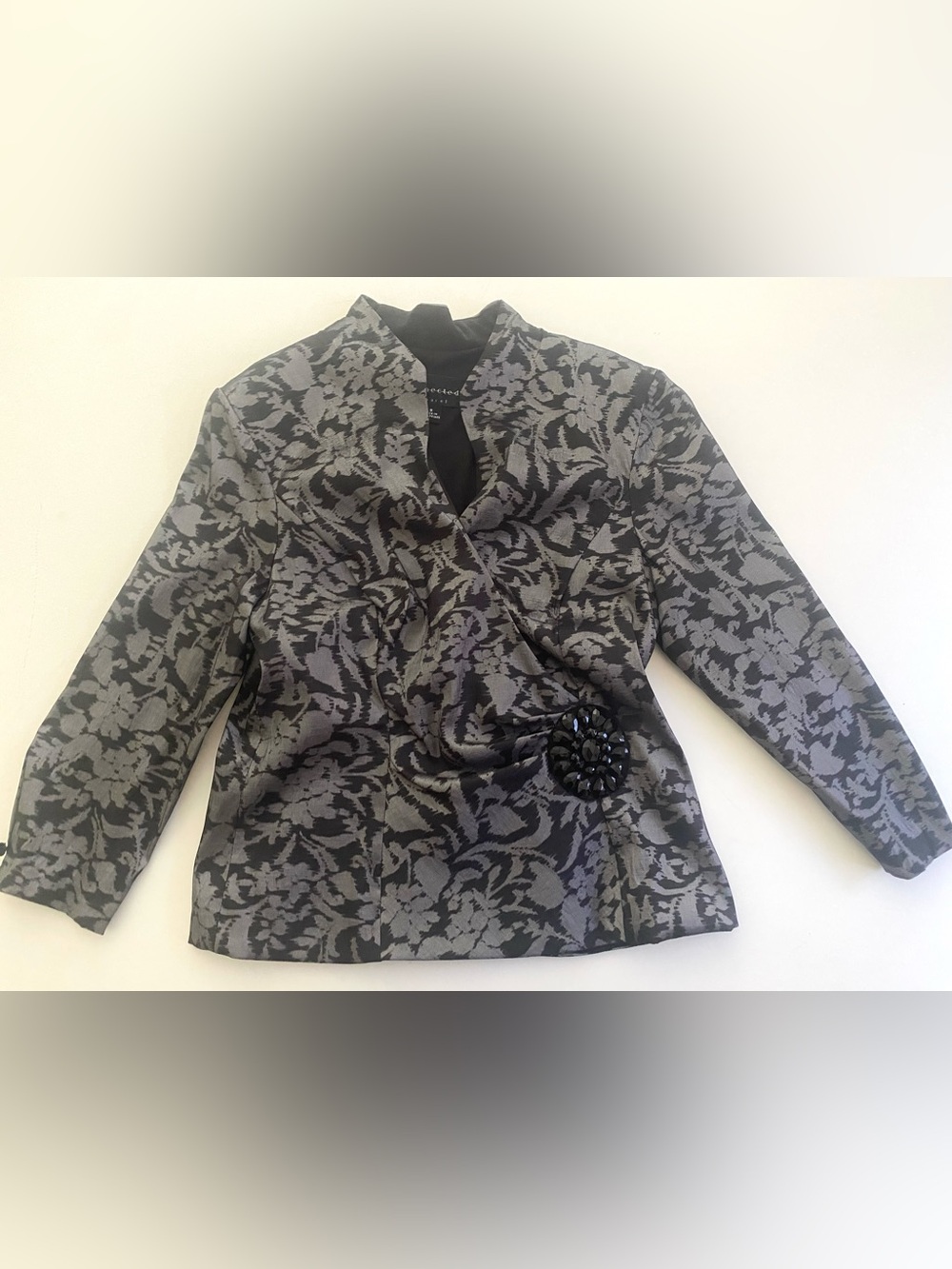 Connected Apparel Black and Gray Floral Wrap Formal Top